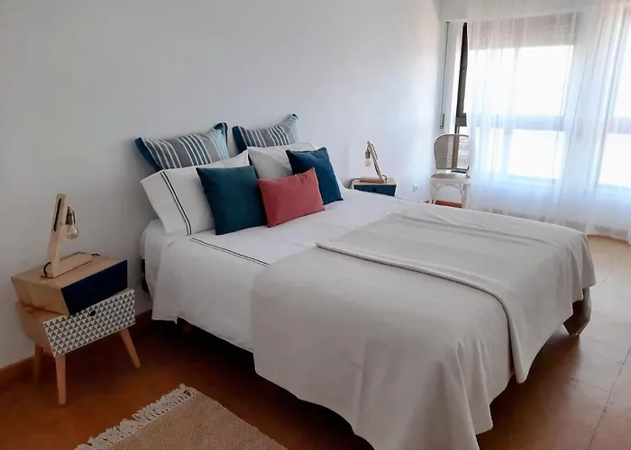 Lila Ocean View Apartment