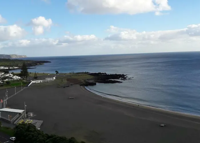 Lila Ocean View Apartment